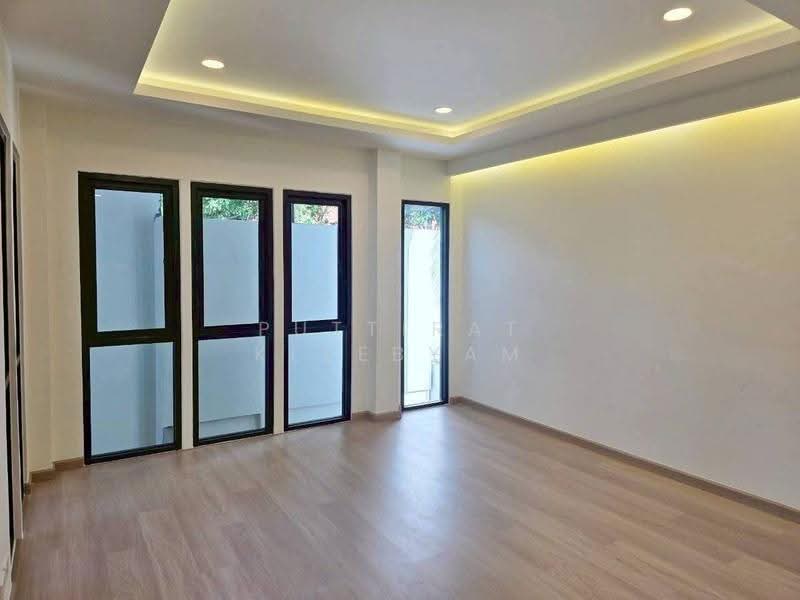 Top Land Ratsada Village : ท๊อปแลนด์ รัษฎา ภูเก็ต, ภูเก็ต, รัษฎา, เมืองภูเก็ต, ภูเก็ต, 320 ตร.ม., บ้านเดี่ยว ขาย, โดย Puttirat Kleebyam, 500527304 - DDproperty.com