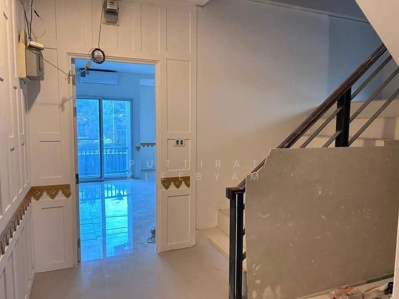 6-BR Townhouse, Phuket, Kathu, Phuket, 6 Bedrooms, 250 sqm, Townhouse For Sale, by Puttirat Kleebyam, 500527321 - DDproperty.com