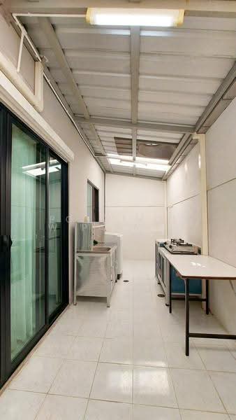 The Connect Pattanakarn 38, Bangkok, Soi Phatthanakan 38, Phatthanakan Road, Suan Luang, Bangkok, 3 Bedrooms, 120 sqm, Townhouse For Rent, by Ponwimol Wipanarapai, 500527352 - DDproperty.com