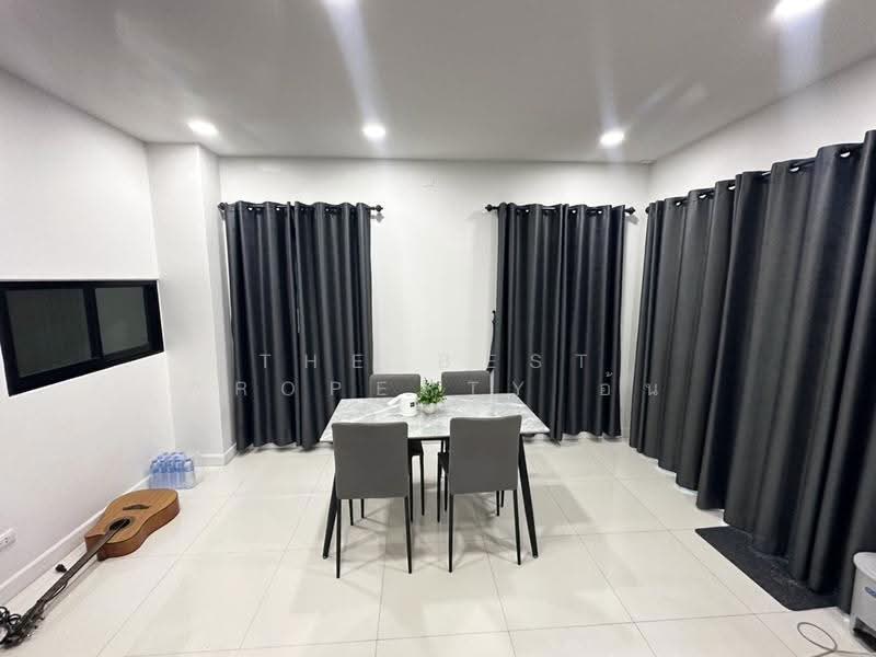 มณีรินทร์ เอ็ม วิลเลจ บึงไร่ 1-ศรีราชา, Chon Buri (Pattaya), Si Racha, Chon Buri (Pattaya), 3 Bedrooms, 100 sqm, Single Detached House For Sale, by The Best Property อ้น, 500527353 - DDproperty.com