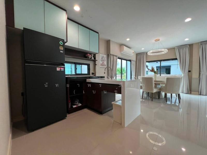 Setthasiri Krungthep Kreetha, Bangkok, Krungthep Kreetha Road, Hua Mak, Bang Kapi, Bangkok, 4 Bedrooms, 260 sqm, Single Detached House For Rent, by Nattayaporn Peumkul (Benz), 500527386 - DDproperty.com