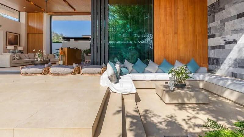 4-BR House, Phuket, Wichit, Muang Phuket, Phuket, 4 Bedrooms, 777 sqm, Single Detached House For Sale, by Puttirat Kleebyam, 500527399 - DDproperty.com