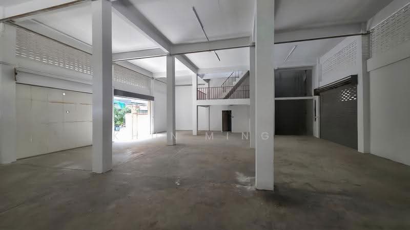 อาคาร 3 ชั้น + ดาดฟ้า | ประชาสงเคราะห์ 2 แยก 16 ใกล้เซ็นทรัลพระราม 9 (SPSMG194), กรุงเทพ, ประชาสงเคราะห์ 2 แยก 16, ดินแดง, กรุงเทพ, 624 ตร.ม., โกดัง-โรงงาน ขาย, โดย Khun Ming, 500527411 - DDproperty.com