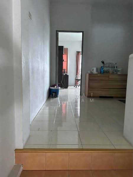 5-BR Townhouse, Phuket, Wichit, Muang Phuket, Phuket, 5 Bedrooms, 410 sqm, Townhouse For Rent, by Puttirat Kleebyam, 500527461 - DDproperty.com