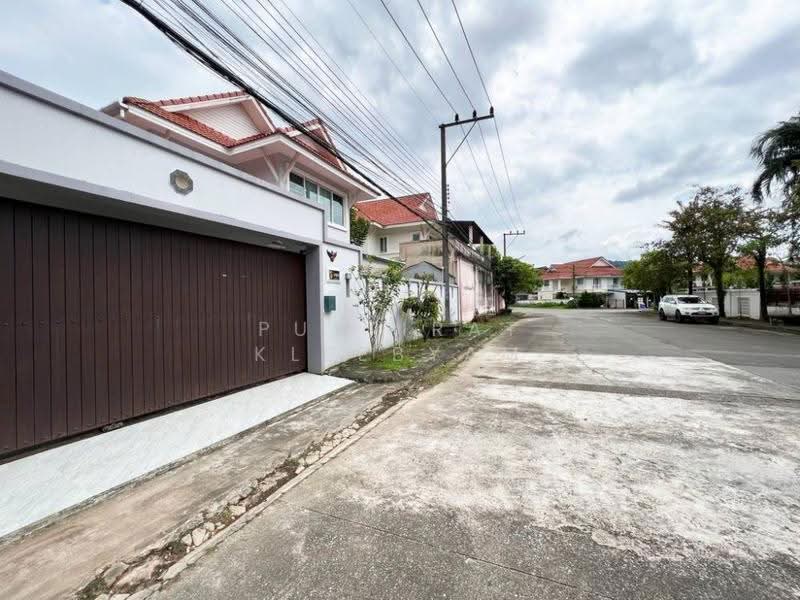 undefined, Phuket, Ratsada, Muang Phuket, Phuket, 5 Bedrooms, 400 sqm, Single Detached House For Sale, by Puttirat Kleebyam, 500527469 - DDproperty.com