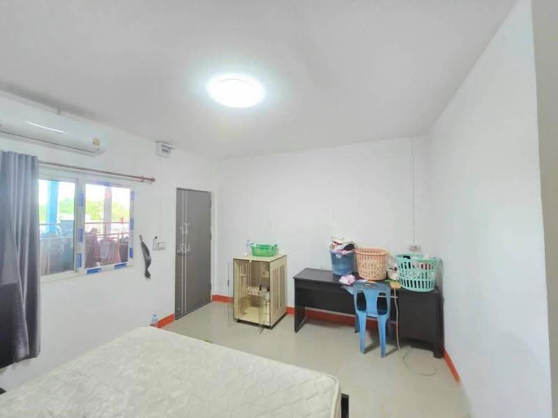 Baan Phrueksa 3 Bang Bua Thong, Nonthaburi, Soi Moobaan Phrueksa 3, Bang Khu Rat, Bang Bua Thong, Nonthaburi, 3 Bedrooms, 208 sqm, Single Detached House For Sale, by ภัทรนัน อิศรางกูร ณ อยุธยา, 500527475 - DDproperty.com