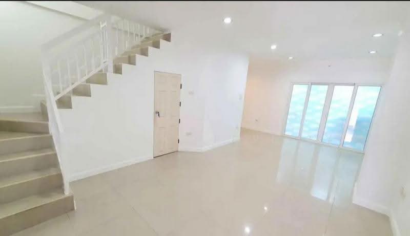 Home In Town Paholyothin 73, Bangkok, Phahonyothin 73 Alley, Phahonyothin Road, Si Khan, Don Mueang, Bangkok, 4 Bedrooms, 173 sqm, Townhouse For Rent, by Connex Property, 500527505 - DDproperty.com