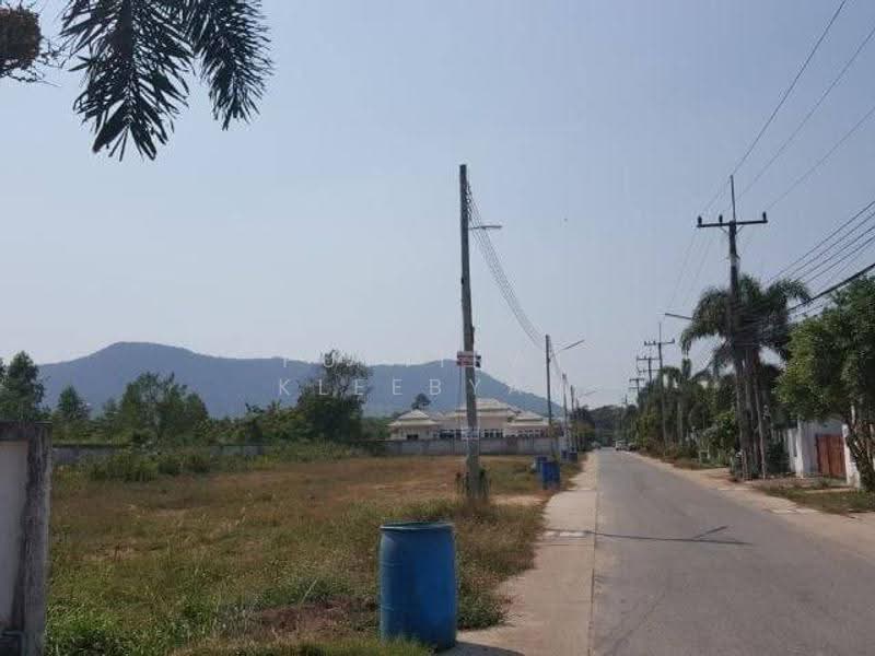 2-BR Semi-detached House, Chon Buri (Pattaya), Sattahip, Chon Buri (Pattaya), 2 Bedrooms, 93 sqm, Semi-Detached House (Twin House) For Sale, by Puttirat Kleebyam, 500527507 - DDproperty.com
