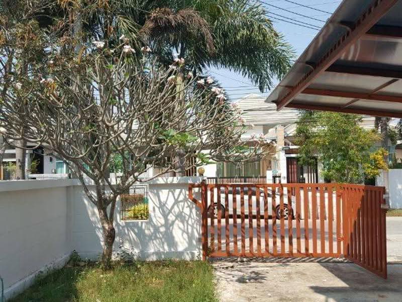 บ้านแฝด 2-ห้องนอน, ชลบุรี, สัตหีบ, ชลบุรี, 93 ตร.ม., บ้านแฝด ขาย, โดย Puttirat Kleebyam, 500527507 - DDproperty.com