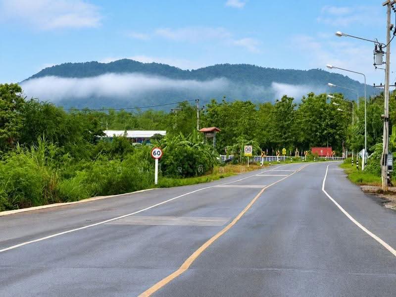 ตำบลบ้านบึง อำเภอบ้านไร่ อุทัยธานี, uthai-thani, Ban Bung, Ban Rai, Uthai Thani, , 10,708 sqm, Land For Sale, by สนใจติดต่อ, 500527519 - DDproperty.com