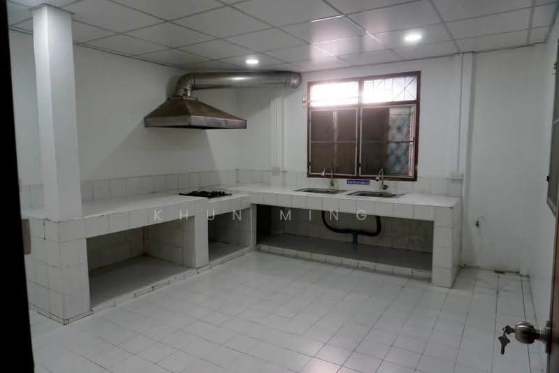 ให้เช่าโกดังพร้อมออฟฟิศ | อ่อนนุช 61 ประเวศ (SPSMG195), กรุงเทพ, อ่อนนุช 61, ประเวศ, กรุงเทพ, 330 ตร.ม., โกดัง-โรงงาน ให้เช่า, โดย Khun Ming, 500527535 - DDproperty.com