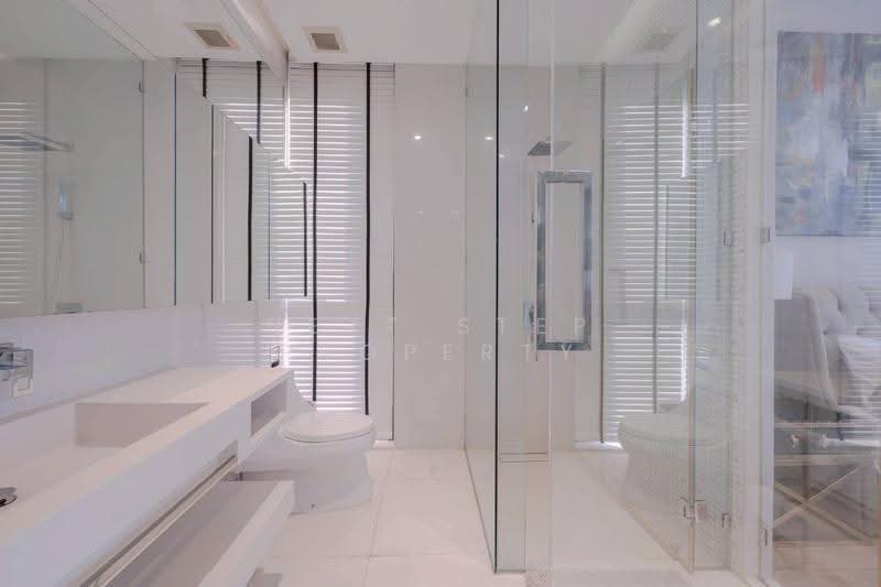 Vittorio 39, Bangkok, 8 Sukhumvit, Khlong Tan Nua, Watthana, Bangkok, 2 Bedrooms, 127 sqm, Condo For Sale, by Next Step Property, 500527556 - DDproperty.com