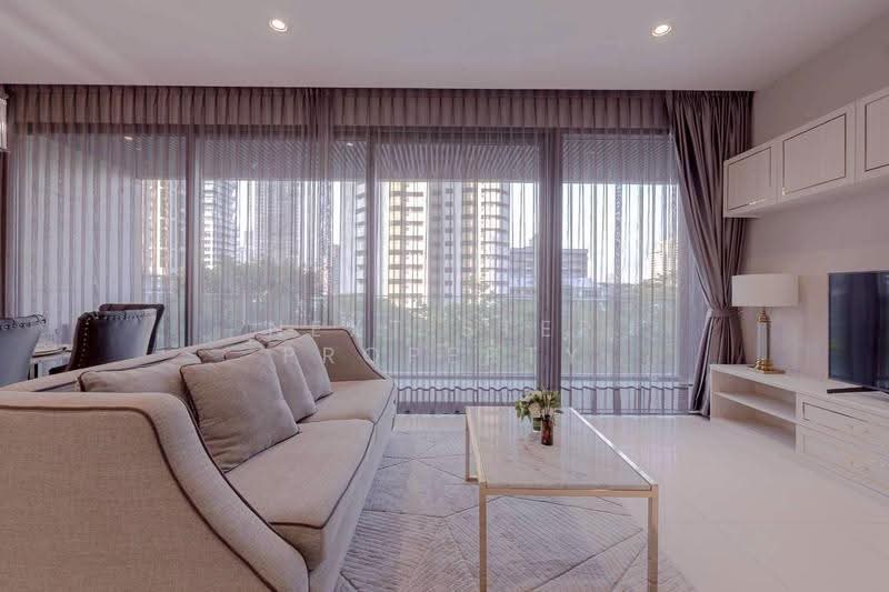 Vittorio 39, Bangkok, 8 Sukhumvit, Khlong Tan Nua, Watthana, Bangkok, 2 Bedrooms, 127 sqm, Condo For Sale, by Next Step Property, 500527556 - DDproperty.com