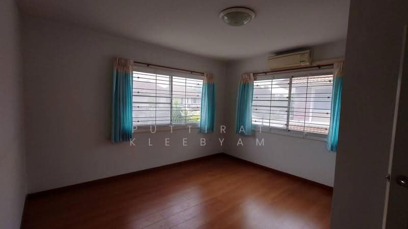 3-BR Semi-detached House, Chon Buri (Pattaya), Bang Phra, Si Racha, Chon Buri (Pattaya), 3 Bedrooms, 150 sqm, Semi-Detached House (Twin House) For Sale, by Puttirat Kleebyam, 500527561 - DDproperty.com