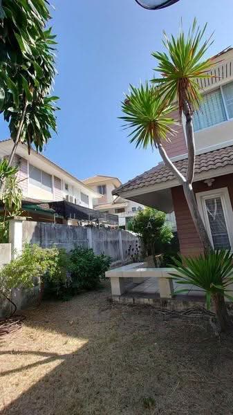 3-BR Semi-detached House, Chon Buri (Pattaya), Bang Phra, Si Racha, Chon Buri (Pattaya), 3 Bedrooms, 150 sqm, Semi-Detached House (Twin House) For Sale, by Puttirat Kleebyam, 500527561 - DDproperty.com