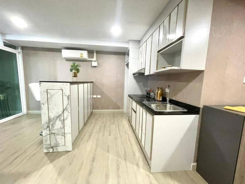 Grandview Condominium, Bangkok, ซอยลาดพร้า ถนนลาดพร้าว, Lat Yao, Chatuchak, Bangkok, 1 Bedroom, 50 sqm, Condo For Sale, by Puttirat Kleebyam, 500527564 - DDproperty.com
