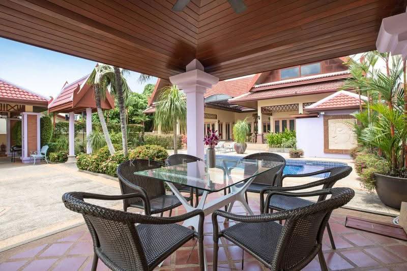 วิลล่า 4-ห้องนอน, ภูเก็ต, ราไวย์, เมืองภูเก็ต, ภูเก็ต, 300 ตร.ม., วิลล่า ขาย, โดย Puttirat Kleebyam, 500527572 - DDproperty.com