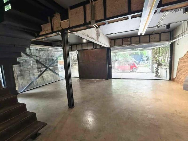 2-Story Corner Townhouse for Rent Near BTS On Nut (SPSJP650), Bangkok, สุขุมวิท 54, Bang Chak, Phra Khanong, Bangkok, 1 Bedroom, 200 sqm, Townhouse For Rent, by Khun Jane, 500527584 - DDproperty.com
