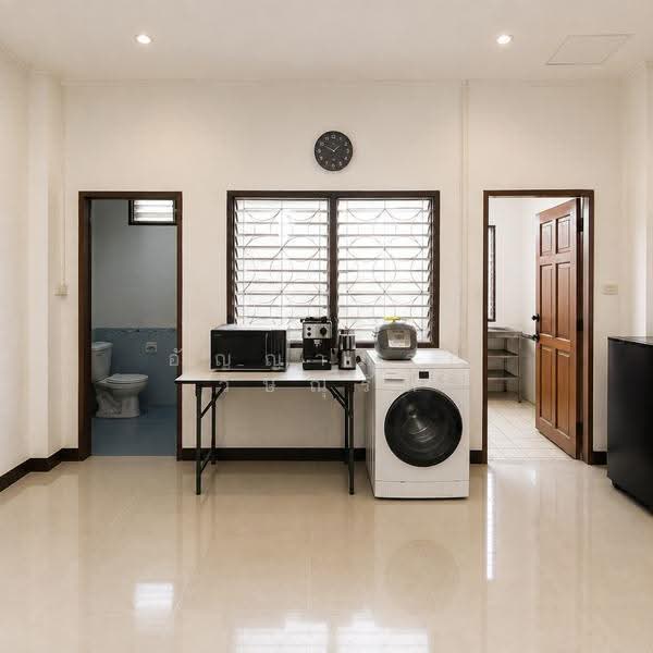 ขายทาวน์โฮม, Bangkok, ลดพร้าว, Khlong Chan, Bang Kapi, Bangkok, 4 Bedrooms, 180 sqm, Townhouse For Sale, by อัญญาภรณ์ วิษณุรัก, 500527602 - DDproperty.com