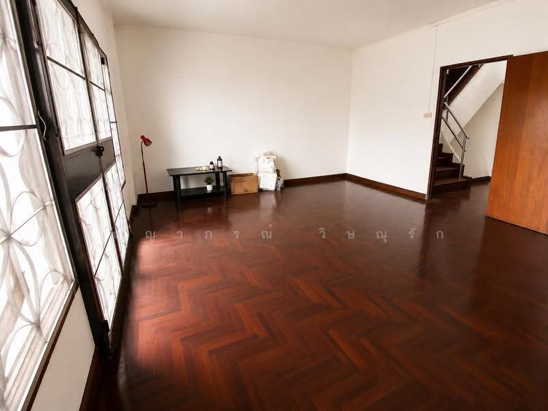 ขายทาวน์โฮม, กรุงเทพ, ลดพร้าว, คลองจั่น, บางกะปิ, กรุงเทพ, 180 ตร.ม., ทาวน์เฮ้าส์ ขาย, โดย อัญญาภรณ์ วิษณุรัก, 500527602 - DDproperty.com