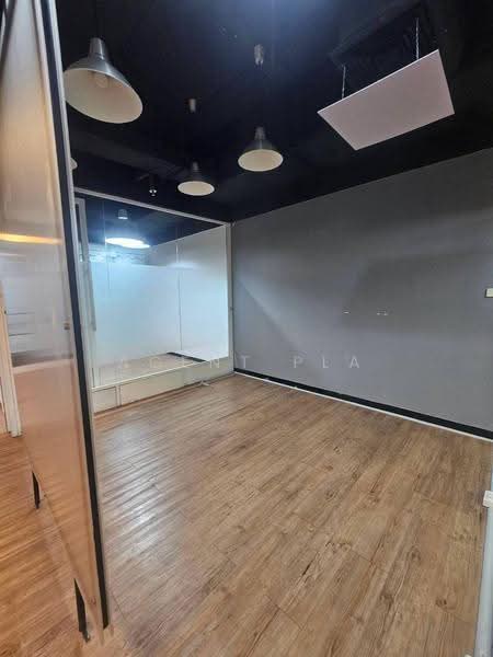 Office Space in high-rise building for rent in Asoke CBD- Sukhumvit 21 (SPSP672), Bangkok, สุขุมวิท21, Khlongtoei Nua, Watthana, Bangkok, , 206 sqm, Office Space For Rent, by Agent Pla, 500527645 - DDproperty.com