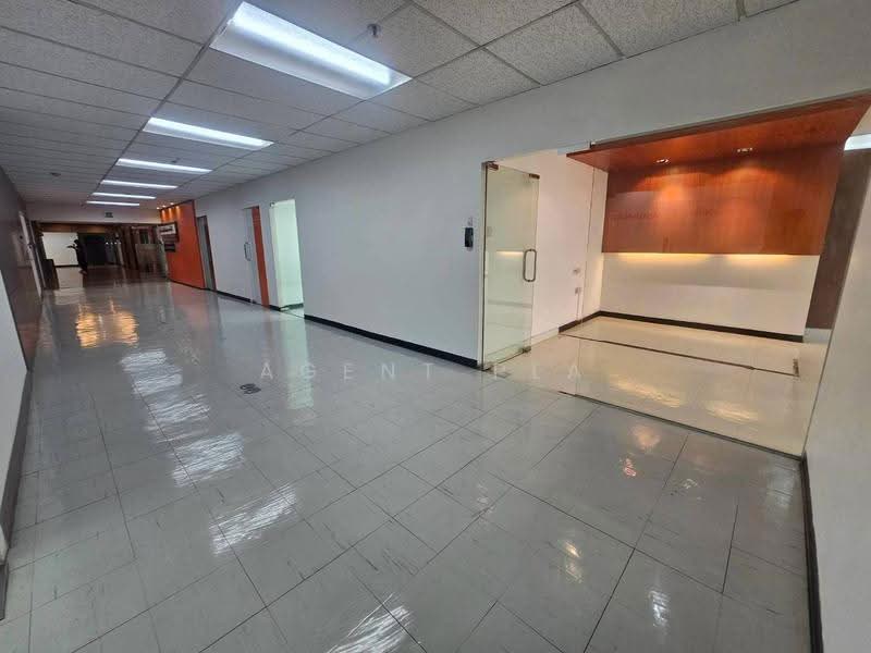 Office Space in high-rise building for rent in Asoke CBD- Sukhumvit 21 (SPSP673), Bangkok, สุขุมวิท21, Khlongtoei Nua, Watthana, Bangkok, , 115 sqm, Office Space For Rent, by Agent Pla, 500527691 - DDproperty.com