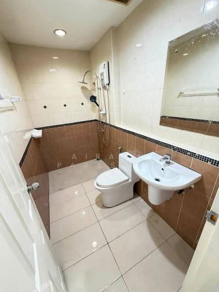 Baan Klang Muang Urbanion Sathorn-Ratchaphruek, Bangkok, Ratchaphruek Road, Bang Waek, Phasi Charoen, Bangkok, 3 Bedrooms, 178 sqm, Townhouse For Rent, by Airada Parasarn, 500527702 - DDproperty.com