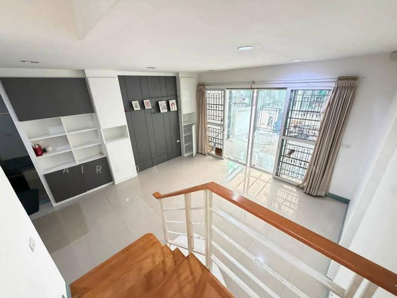 Baan Klang Muang Urbanion Sathorn-Ratchaphruek : บ้านกลางเมือง เออร์บาเนี่ยน สาทร-ราชพฤกษ์, กรุงเทพ, ถนน ราชพฤกษ์, บางแวก, ภาษีเจริญ, กรุงเทพ, 178 ตร.ม., ทาวน์เฮ้าส์ ให้เช่า, โดย Airada Parasarn, 500527702 - DDproperty.com