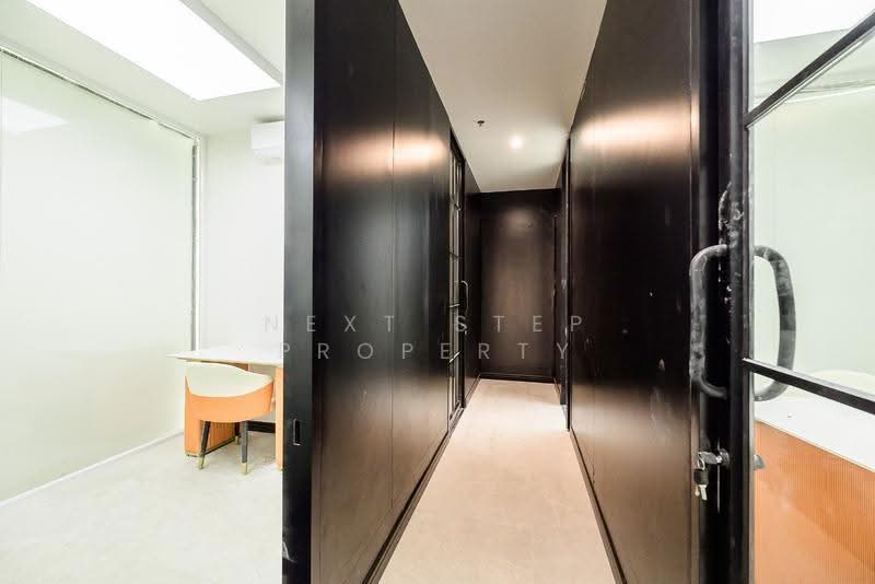 Chamnan Phenjati Business Center, Bangkok, Huai Khwang, Bangkok, , 403 sqm, Office Space For Sale, by Next Step Property, 500527714 - DDproperty.com
