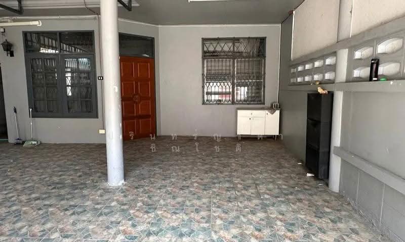 Townhouse Ratchadaphisek 18 – Huai Khwang, Bangkok, รัชดาภิเษก 18, Huai Khwang, Bangkok, 2 Bedrooms, 200 sqm, Townhouse For Rent, by ปรินทร์ญาดา ชิณโชติ, 500527734 - DDproperty.com