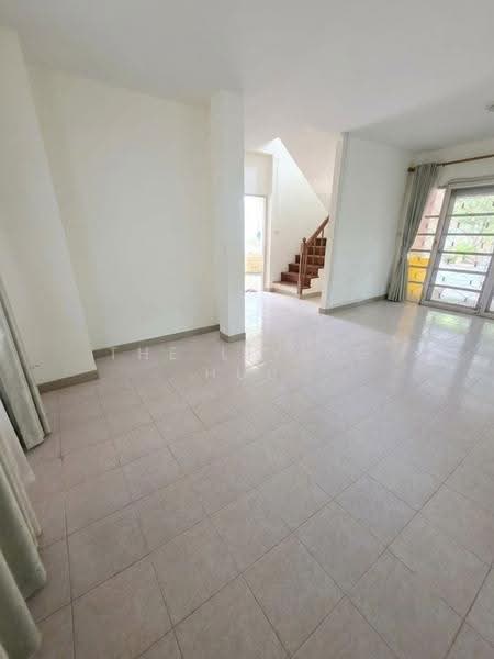 Flora Ville Park City Suwinthawong, Bangkok, Suwinthawong Road, Lam Phak Chi, Nong Chok, Bangkok, 3 Bedrooms, 160 sqm, Single Detached House For Sale, by THE LIVING HUB, 500527739 - DDproperty.com
