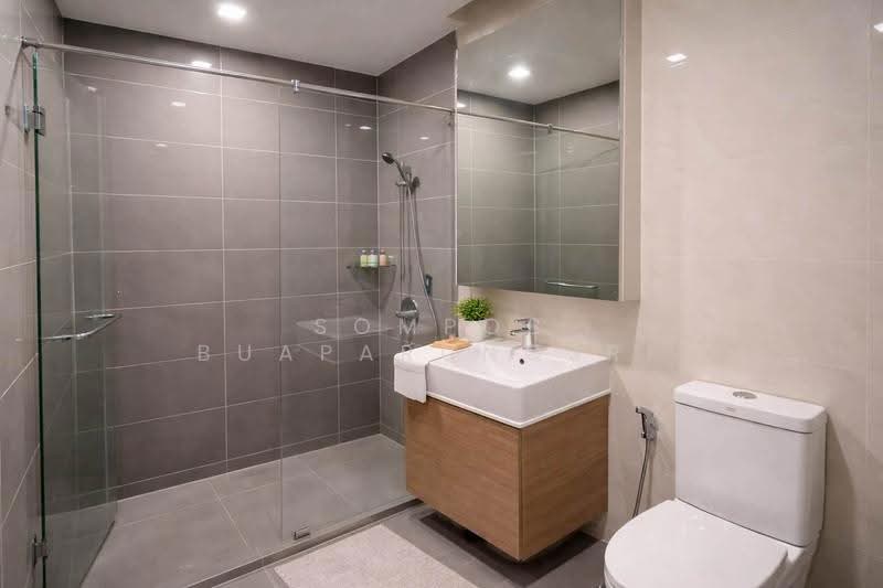 M Thonglor 10, Bangkok, 9 Soi Ekkamai 12, Ekkamai Road, Khlong Tan Nua, Watthana, Bangkok, 1 Bedroom, 30 sqm, Condo For Rent, by Sompob Buaparungsri, 500527852 - DDproperty.com