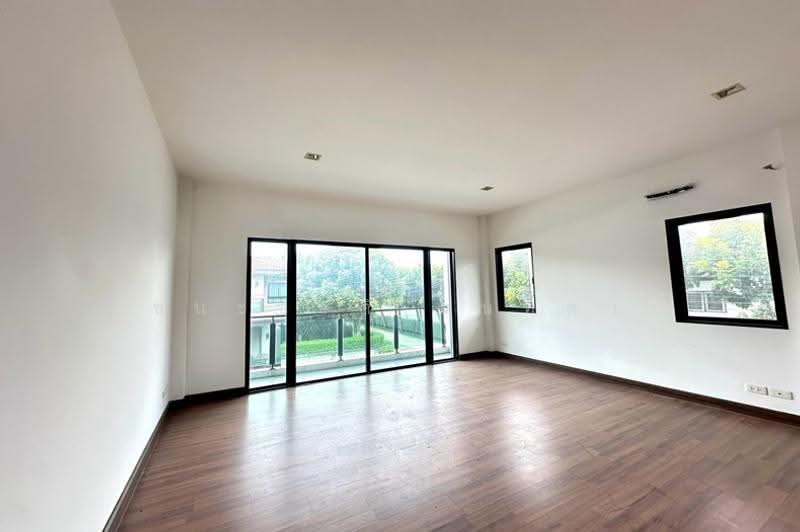 Casa Grand Sukhapiban 5 : คาซ่า แกรนด์ สุขาภิบาล 5, กรุงเทพ, ซอย สุขาภิบาล 5, สายไหม, กรุงเทพ, 255 ตร.ม., บ้านเดี่ยว ขาย, โดย ชนะชาติ นนท์ตา, 500527859 - DDproperty.com