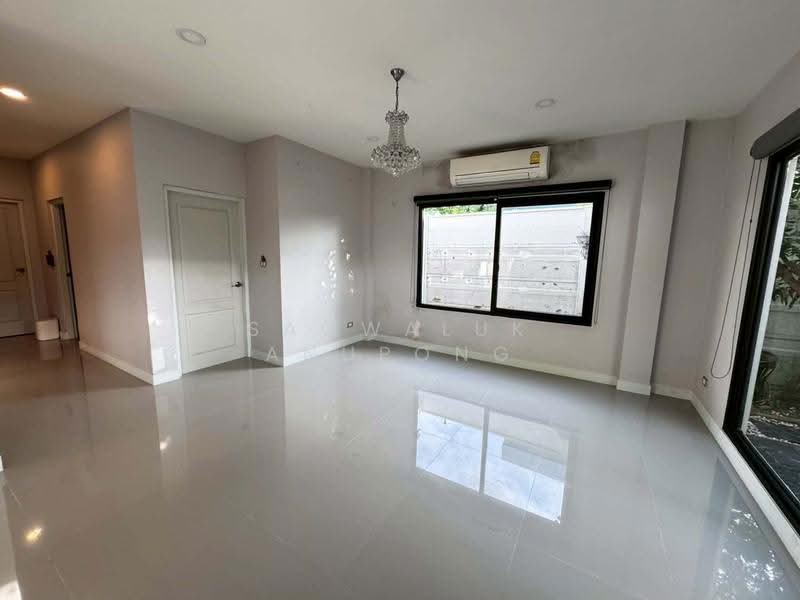 Centro Bangna Km.7, Samut Prakan, Buanakarin Road, Bang Kaeo, Bang Plee, Samut Prakan, 4 Bedrooms, 180 sqm, Single Detached House For Sale, by Saowaluk Anupong, 500527876 - DDproperty.com