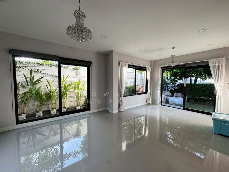 Centro Bangna Km.7, Samut Prakan, Buanakarin Road, Bang Kaeo, Bang Plee, Samut Prakan, 4 Bedrooms, 180 sqm, Single Detached House For Sale, by Saowaluk Anupong, 500527876 - DDproperty.com