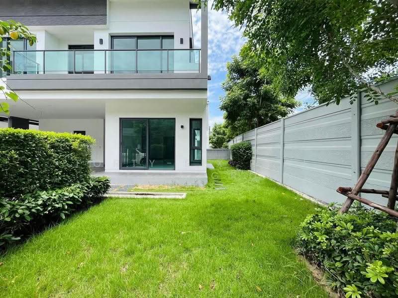 The City Sukhumvit-Onnut, Bangkok, 588/2 Soi On Nut 70/1, Prawet, Bangkok, 4 Bedrooms, 258 sqm, Single Detached House For Rent, by Forty-Six Real Estate Group, 500527888 - DDproperty.com