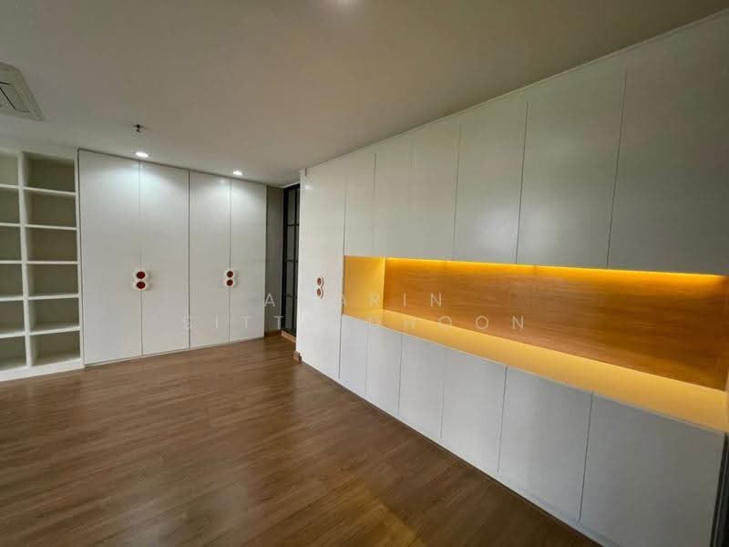 Baan Phrom Phong, Bangkok, Soi Sukhumvit 39, Khlong Tan Nua, Watthana, Bangkok, 3 Bedrooms, 209 sqm, Condo For Rent, by Amarin Sitthidhoon, 500527916 - DDproperty.com