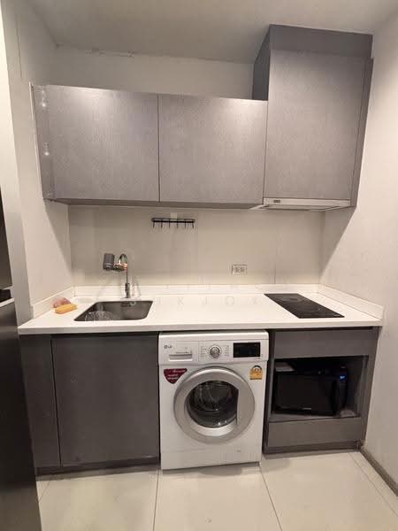 Life Asoke Hype, Bangkok, 339 Chaturathit Rd, Makkasan, Ratchathewi, Bangkok, 1 Bedroom, 35 sqm, Condo For Rent, by Kittitach Sukjoy, 500527942 - DDproperty.com