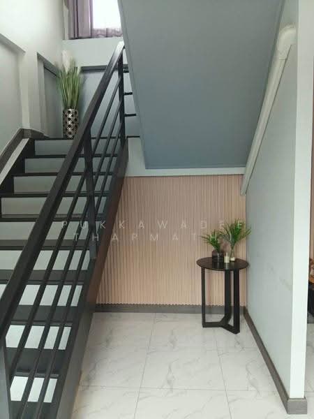 Suksabai Villa, Chon Buri (Pattaya), Soi Suksabai Villa, Bang Lamung, Bang Lamung (Pattaya), Chon Buri (Pattaya), 5 Bedrooms, 356 sqm, Villa For Rent, by Pukkawadee Thapmathi, 500527958 - DDproperty.com