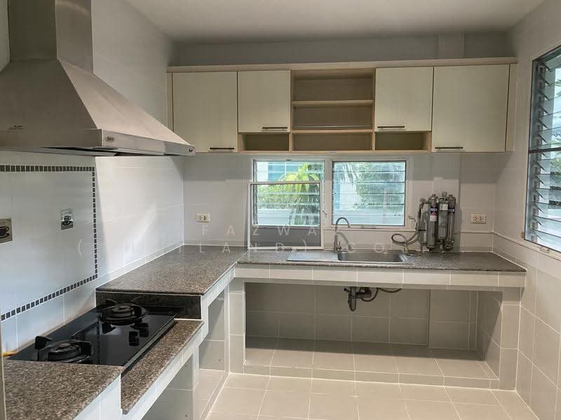 Parichart Suwinthawong, Bangkok, Khum Klao Road, Saen Sab, Min Buri, Bangkok, 3 Bedrooms, 258 sqm, Single Detached House For Rent, by Fazwaz (Thailand) Co., Ltd., 500527965 - DDproperty.com