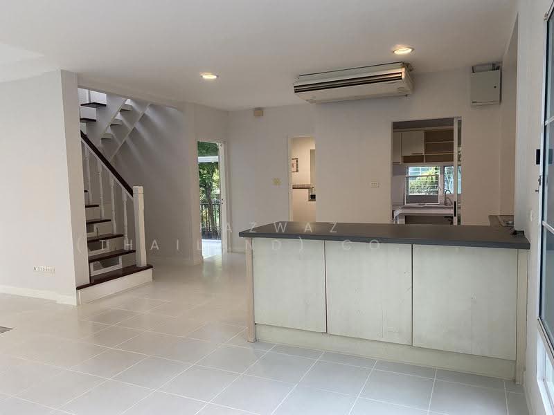 Parichart Suwinthawong, Bangkok, Khum Klao Road, Saen Sab, Min Buri, Bangkok, 3 Bedrooms, 258 sqm, Single Detached House For Rent, by Fazwaz (Thailand) Co., Ltd., 500527965 - DDproperty.com