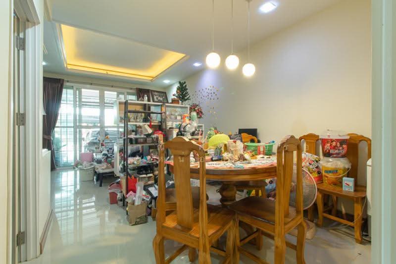 Golden City Pinklao-Charansanitwong, Nonthaburi, Bang Kruai-Sainoi Road, Bang Kruai, Nonthaburi, 5 Bedrooms, 187 sqm, Townhouse For Sale, by คุณปราณี ศรีบุญรอด (หน่อย), 500527984 - DDproperty.com
