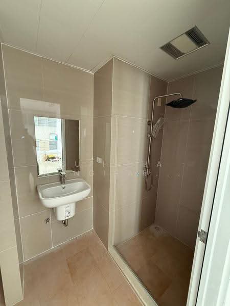 TC Green Rama 9, Bangkok, Rama 9 Road, Huai Khwang, Bangkok, 1 Bedroom, 70 sqm, Condo For Sale, by Supitcha Wongisaraseri, 500527989 - DDproperty.com