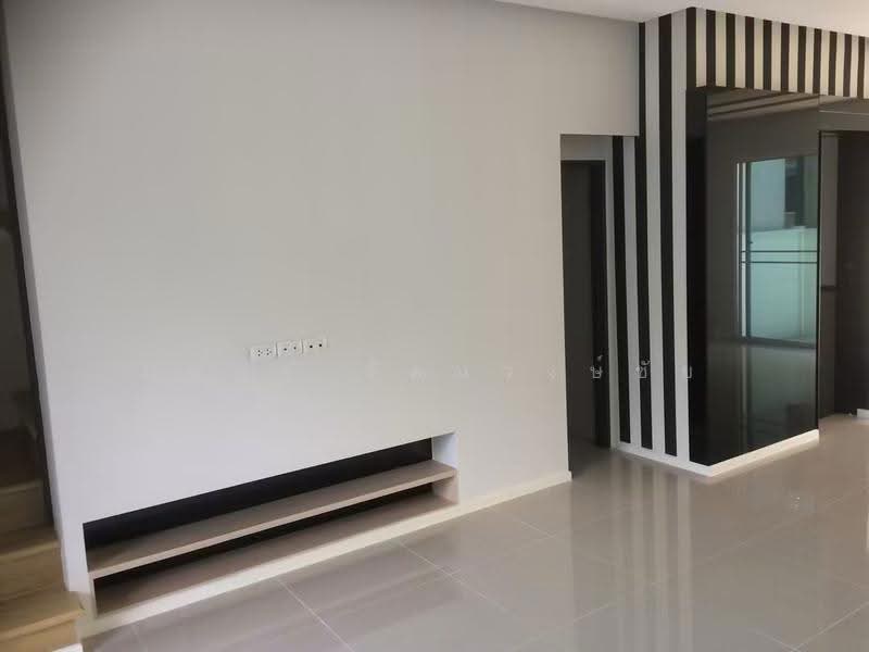 Baan Klang Muang Sukhumvit 77, Bangkok, Soi On Nut 17, Suan Luang, Bangkok, 3 Bedrooms, 178 sqm, Townhouse For Rent, by บุษบา รัตนวงษ์ชัย, 500528013 - DDproperty.com