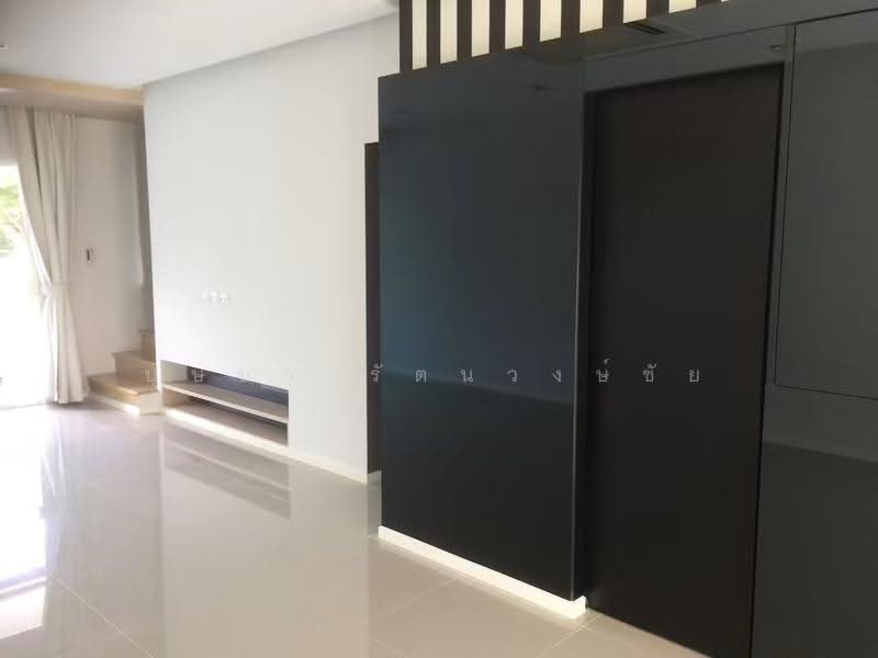 Baan Klang Muang Sukhumvit 77, Bangkok, Soi On Nut 17, Suan Luang, Bangkok, 3 Bedrooms, 178 sqm, Townhouse For Rent, by บุษบา รัตนวงษ์ชัย, 500528013 - DDproperty.com