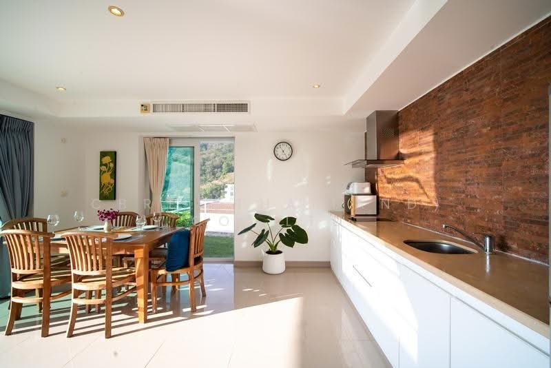 Kata Ocean View Condominium : กะตะ โอเชียนวิว คอนโดมิเนียม, ภูเก็ต, 16/5 ถ.ปฏัก. กม.2 ซอยกะตะบุรี, กะรน, เมืองภูเก็ต, ภูเก็ต, 118 ตร.ม., Condo ขาย, โดย CBRE (Thailand) Co.,Ltd, 500528031 - DDproperty.com