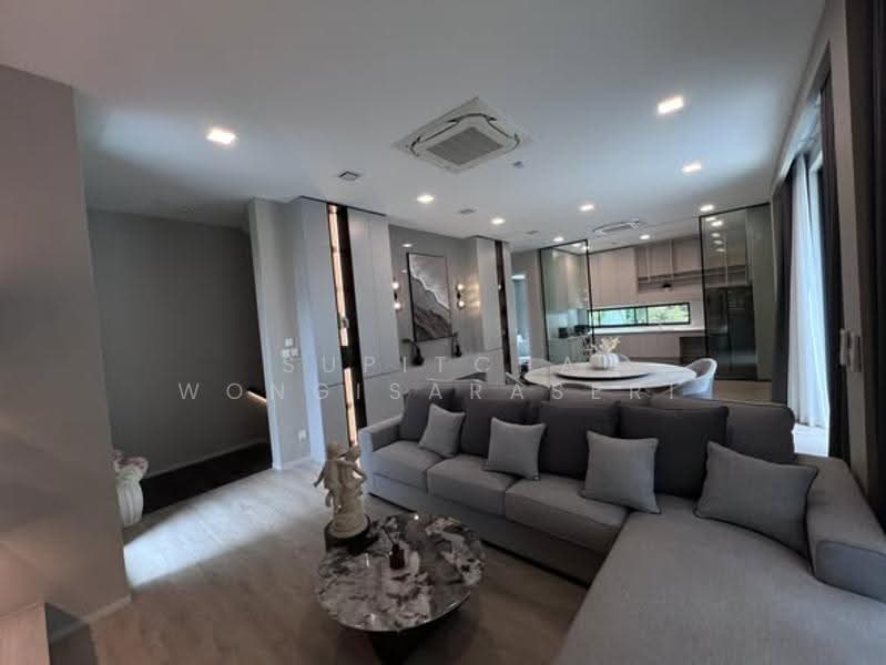 VIVE Krungthep Kreetha, Bangkok, Krungthep Kreetha Road, Saphan Sung, Bangkok, 4 Bedrooms, 421 sqm, Single Detached House For Rent, by Supitcha Wongisaraseri, 500528032 - DDproperty.com