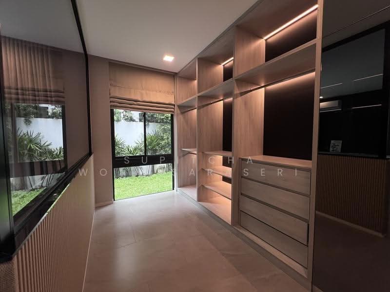 VIVE Krungthep Kreetha, Bangkok, Krungthep Kreetha Road, Saphan Sung, Bangkok, 4 Bedrooms, 421 sqm, Single Detached House For Rent, by Supitcha Wongisaraseri, 500528032 - DDproperty.com