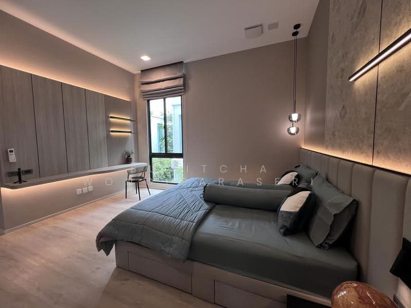 VIVE Krungthep Kreetha, Bangkok, Krungthep Kreetha Road, Saphan Sung, Bangkok, 4 Bedrooms, 421 sqm, Single Detached House For Rent, by Supitcha Wongisaraseri, 500528032 - DDproperty.com