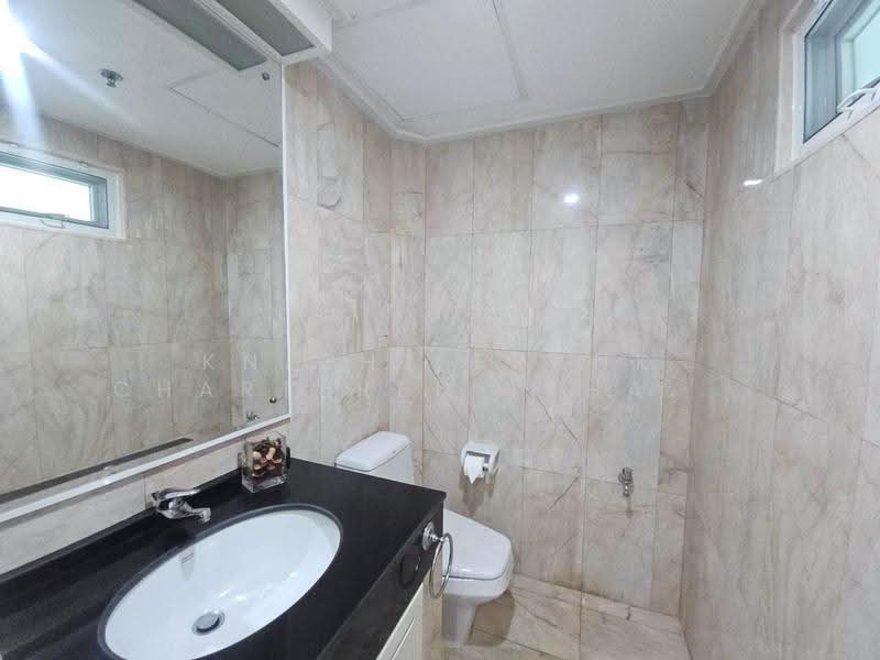 GM Tower, Bangkok, 39 Soi Sukhumvit 20, Khlong Toei, Bangkok, 3 Bedrooms, 315 sqm, Condo For Rent, by Knight Frank Chartered (Thailand) Co.,Ltd, 500528057 - DDproperty.com